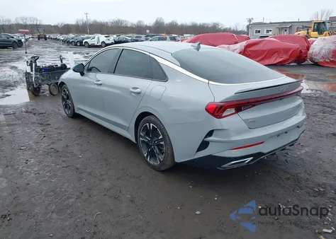 2022 Kia K5 Gt-Line z USA, uszkodzony, nr VIN 5XXG64J22NG143753